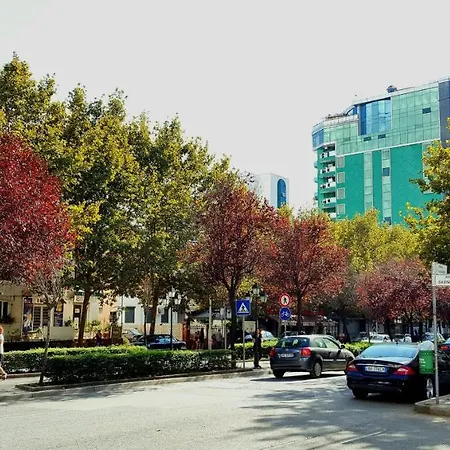Traveler'S Place At Tirana City Centre Exterior photo